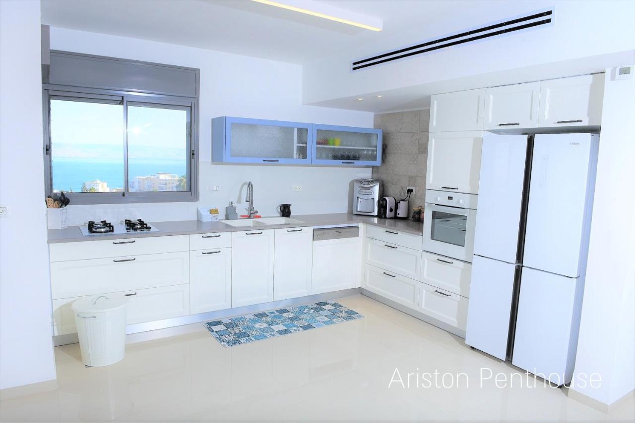 Yalarent Ariston Apartment & Penthouse Тиверіада Екстер'єр фото