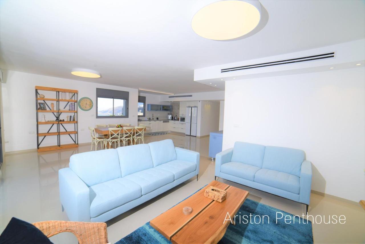 Yalarent Ariston Apartment & Penthouse Тиверіада Екстер'єр фото